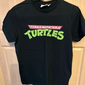 Lyle & Scott Women's Black Shorts